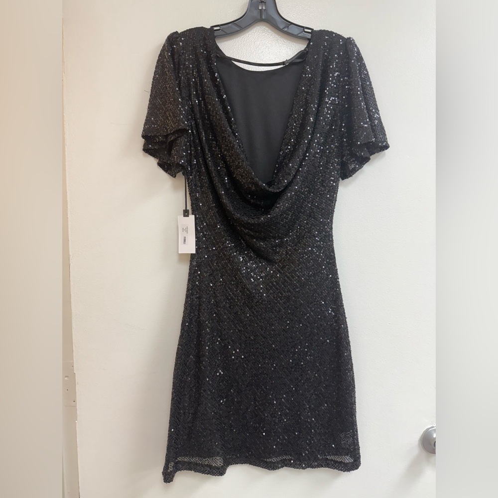 ASTR Sequin Mini Dress in Black - Picture 4 of 6